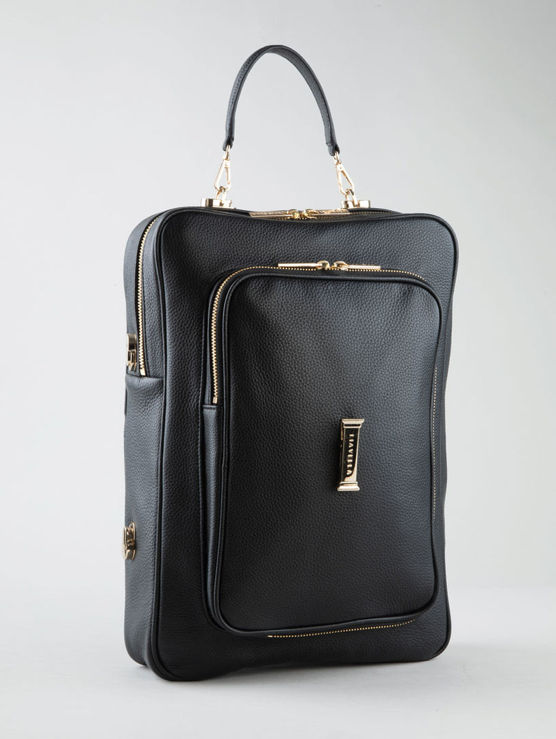 The AVAIA bag: Black