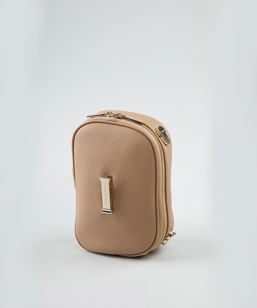 The AVAIA Petit Crème Caramel